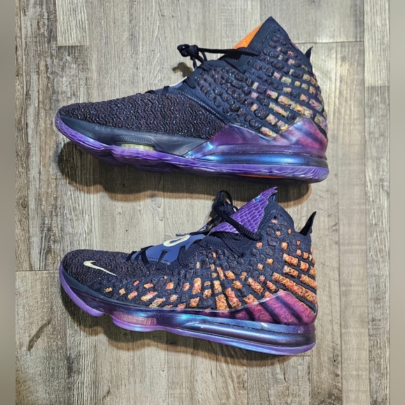 💙Nike Lebron XVII 'Space Jam Monstars' Basketball Shoes CD5050-400 SZ (17)💚 - Picture 9 of 16